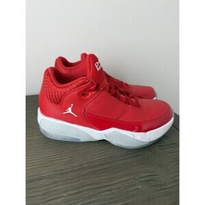 CZ4167-600 Nike Jordan Max Aura 3 University Red Sneakers Youth Sz 5.5